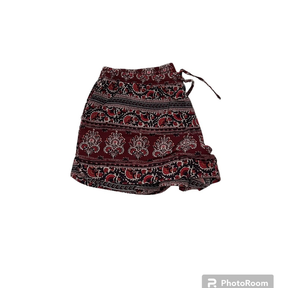 Comfy fashionable shorts.